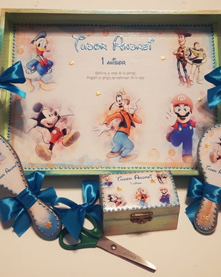 Set tava mot baieti, tema Gasca lui Mickey