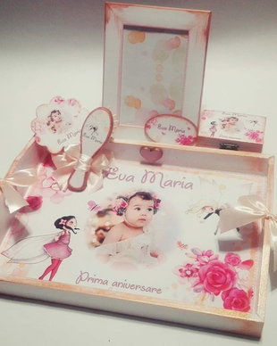Set tava mot fete, tema Zane, cu poza
