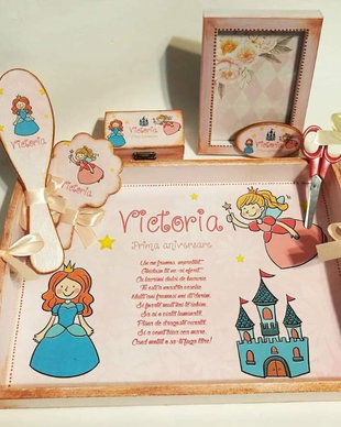 Set tava mot fete, tema Printese, Castel