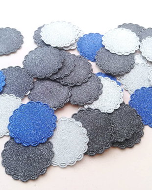 Cercuri dantelate. Buline mari din carton glitter