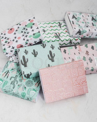 Set 8 cutii colorate din carton