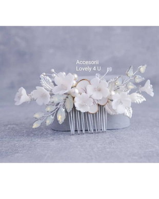 Zaria *Pieptan floral cu perle și cristale Swarovski- Colecția de lux
