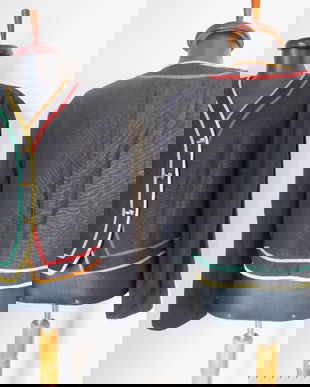 SACOU IN PERRY LANDHAUSE