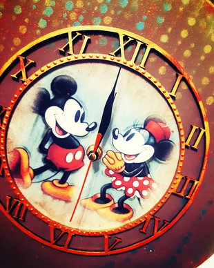 Ceas din lemn,  30 cm, vintage Mickey & Minnie
