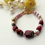Bratara  perle lavender freshwater & red tiger eye
