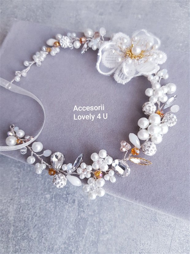 Osana * Bentița modelatoare cu flori, perle și cristale