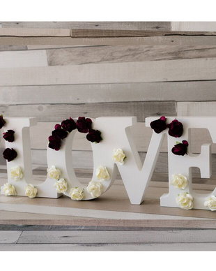 Litere decorative LOVE