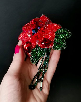 VANDUT Brosa - Radiant Red Flower