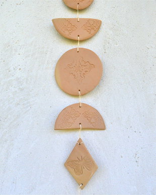 Decoratiune din ceramica