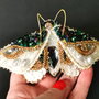 REZERVAT Brosa - Regal White Butterfly
