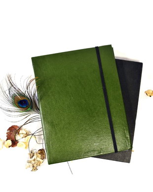 Jurnal/ Agenda din piele de cactus, cu rezerva de foi, lucrata manual