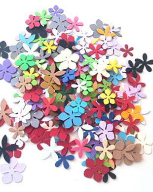 50 floricele decupate din carton colorat