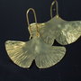 Cercei din alama frunze ginkgo biloba, cercei lungi, cercei statement, cercei handmade