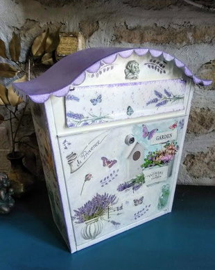 Cutie postala Gradina cu lavanda