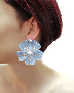 Cercei floare mare bleu ciel
