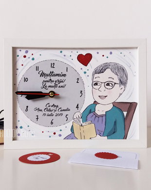 Ceas bunica pictat manual personalizat cu text