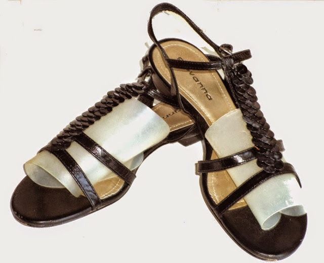 Sandaleta  piele lacuita mas 38