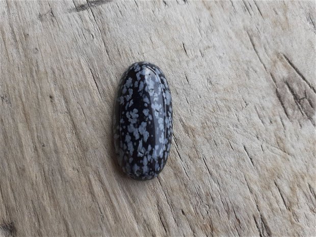 Cabochon snowflake obsidian, 30x15 mm