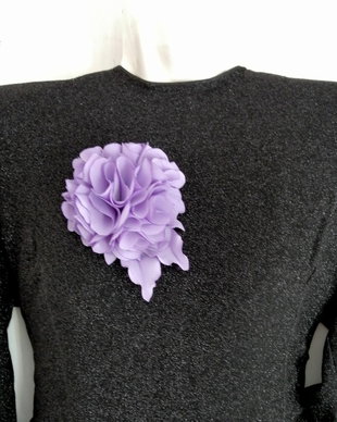 Brosa/Aplicatie pentru rochie/Flori handmade