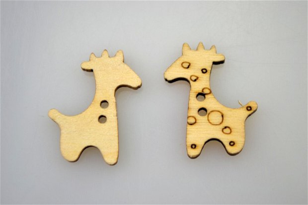 Nasturi din lemn- girafa 2.5 cm, 10 buc/set- 363062