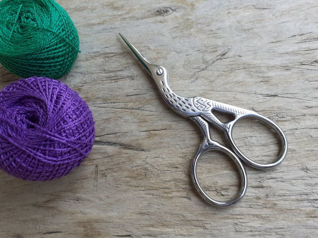 Foarfeca broderie/croitorie, forma barza - 9.4 cm