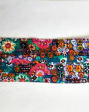 masca textila  (cu floricele multicolor )
