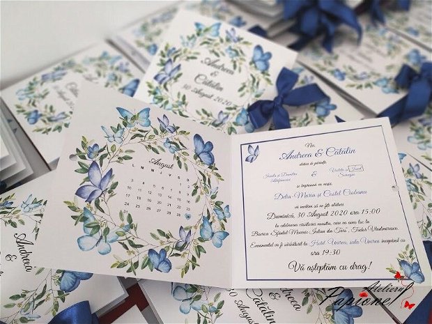 Invitatie nunta fluturi albastri si flori