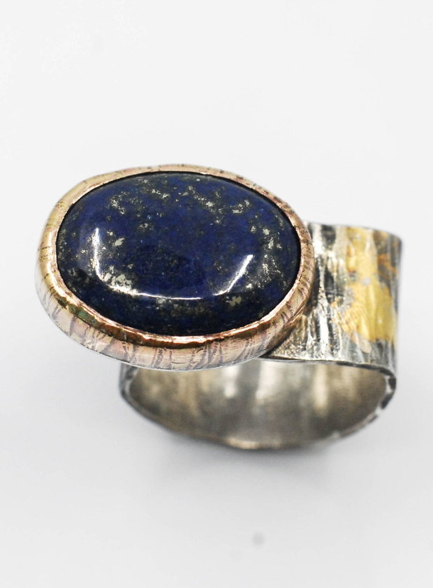 Inel din argint şi lapis cabochon, cu profil gold-filled