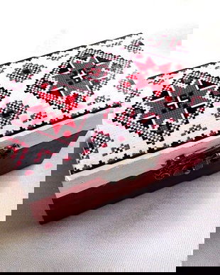 cutie cu motiv traditional 33274