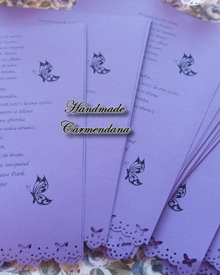 Invitatii cu fluturi