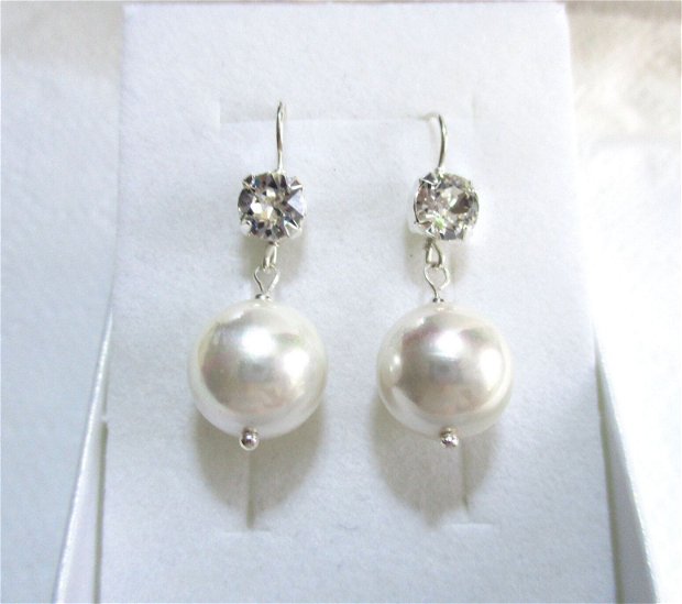 Cercei argint, perle albe naturale si cristale