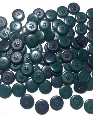 Nasturi din plastic 18 mm