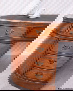 Birou oval din lemn mahon cu noua sertare