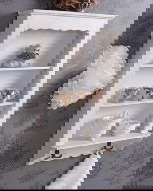 Bufetel din lemn masiv alb antichizat