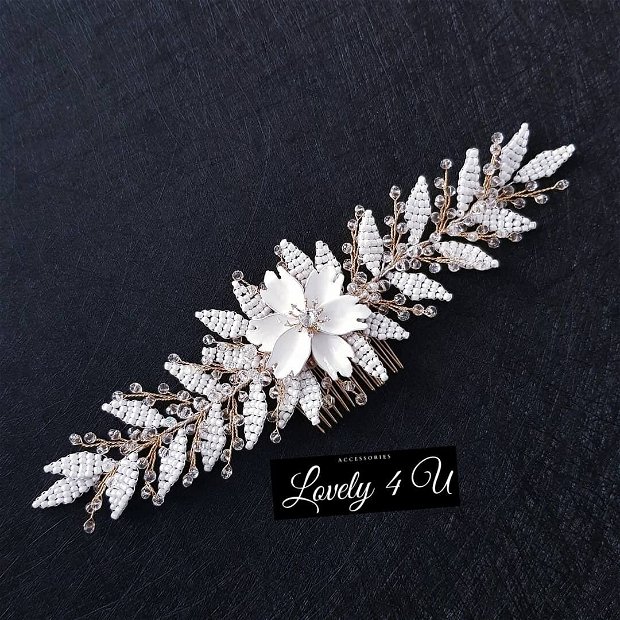AMELIA  Accesoriu Floral cu perle și cristale - Colecția de lux