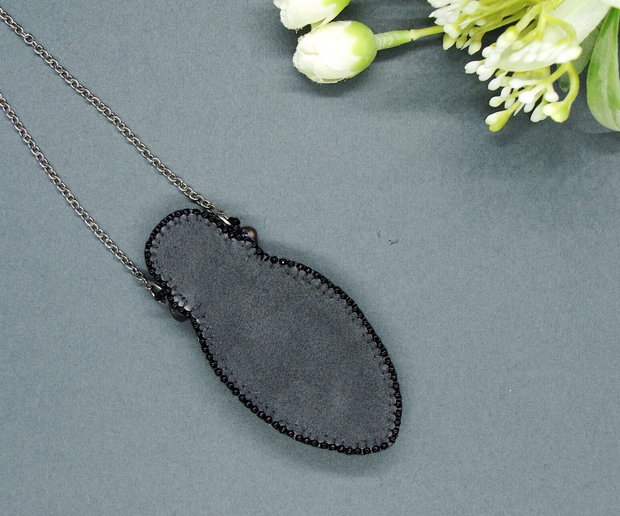 Colier mini-Zeita din opal dendritic si onix negru