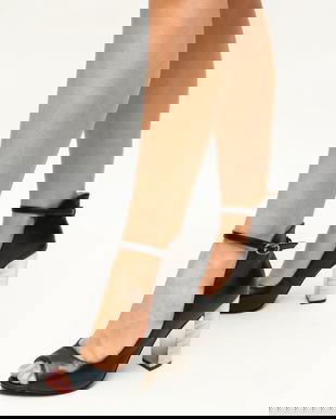 Sandale Zahraa Negre