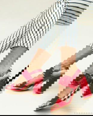 Sandale Beltran Rosii