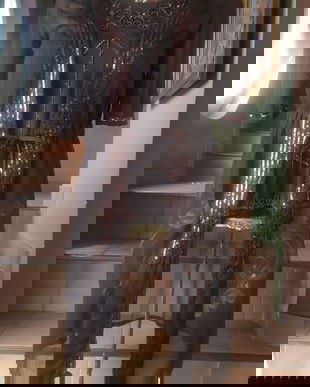 TINUTA SUPERBA,ELEGANTA ,BRODATA MANUAL CU MARGELE SI PAIETE MARIME 40/M