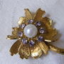 Brosa floare