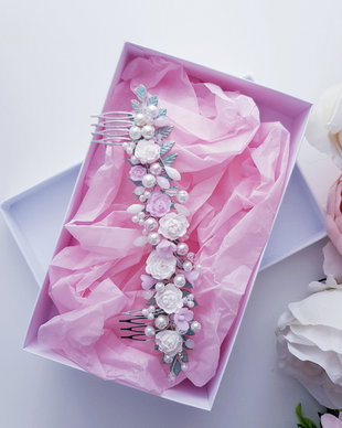 ROSANNA -Accesoriu bogat in floricele
