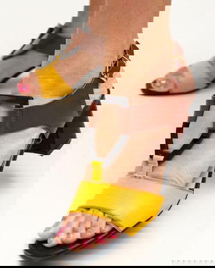 Sandale Scrund Galbene