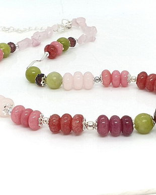 Colier floare de granat