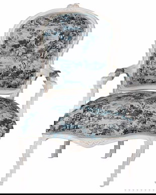 Scaun baroc din lemn masiv alb cu tapiterie colorata