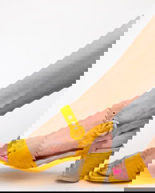 Sandale Stuart Galbene