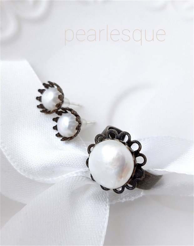 Cercei argint cu perle de cultură și petale bronz REZERVAT D.