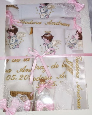 Trusou de botez personalizat diferite modele