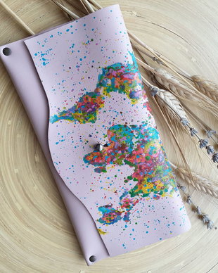 portofel handmade unicat din piele- World Map