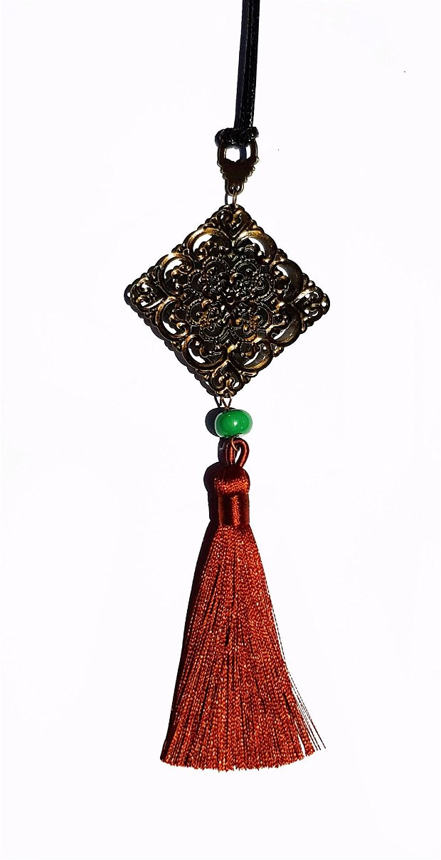 Colier cu pandantiv "Mandala" din fimo si elemente de bronz cu ciucure matasos