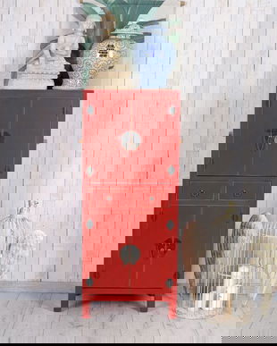 Cabinet exotic din lemn masiv rosu